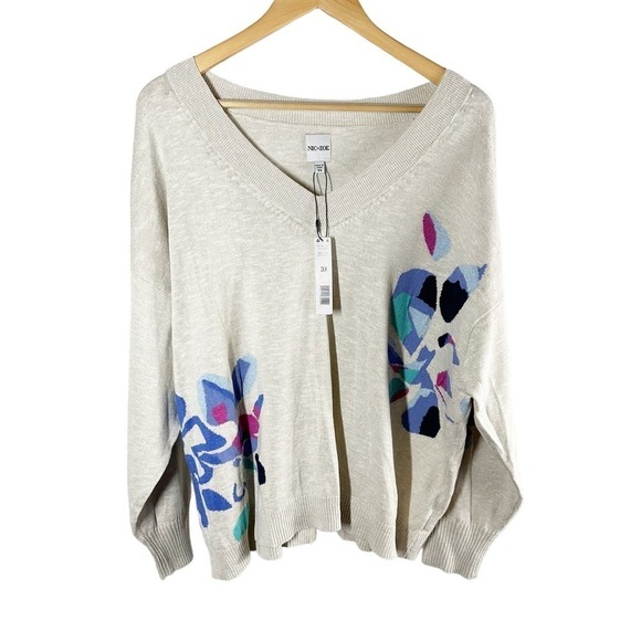 NIC+ZOE Blooming Short V Neck Sweater Size 3X Lightweight Floral - Picture 1 of 12